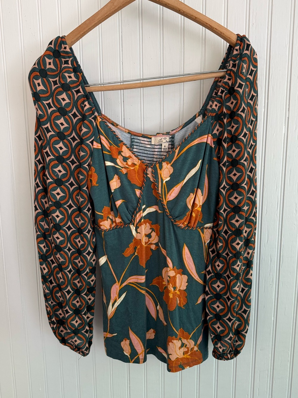 Les Serein Boho Floral & Geometric Mixed-Print Blouse in Teal and Orange